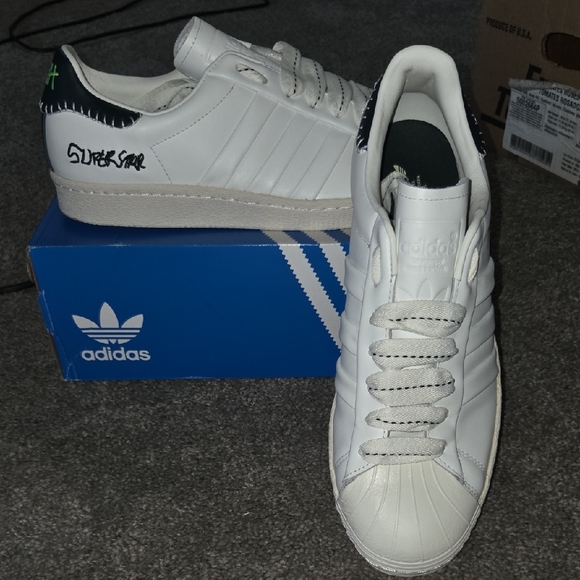 adidas gazelle silver green womens Adidas x Jonah Hill Samba Sneakers Green Night Size 8.5 FW7458 – Celebrity  Owned